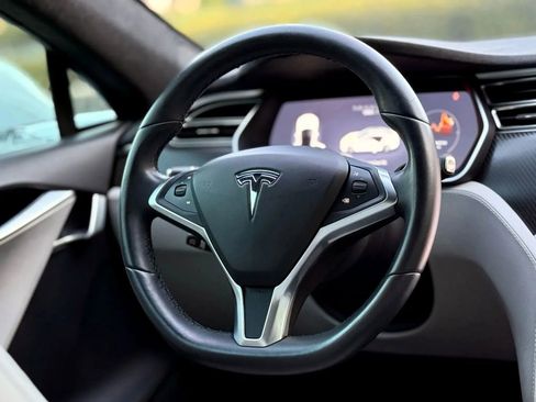 Used 2016 Tesla Model S 90D AWD/4WD image 15