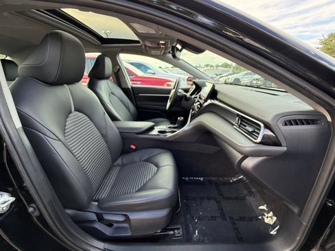 Used 2023 Toyota Camry SE w/ Cold Weather Package FWD image 26