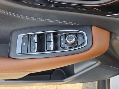 Used 2023 Subaru Outback Touring image 21