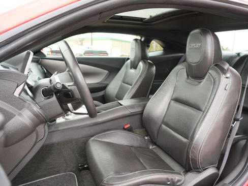 Used 2011 Chevrolet Camaro SS w/ RS Package image 12