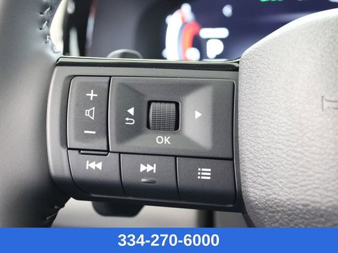 New 2026 Nissan Pathfinder SL image 23