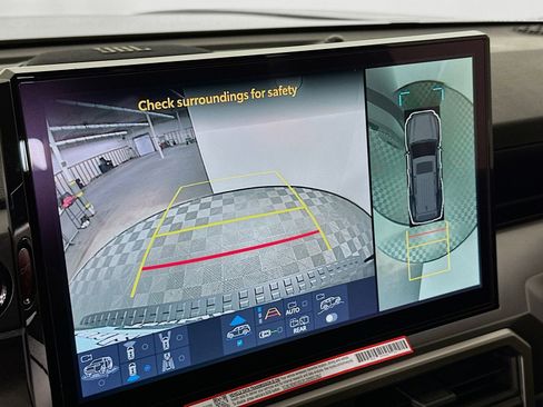 New 2025 Toyota 4Runner TRD Off-Road Premium w/ Tow Technology Package AWD/4WD image 14