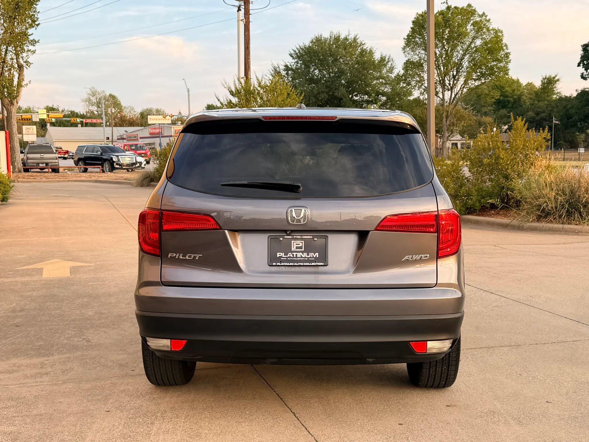 Used 2018 Honda Pilot EX image 4