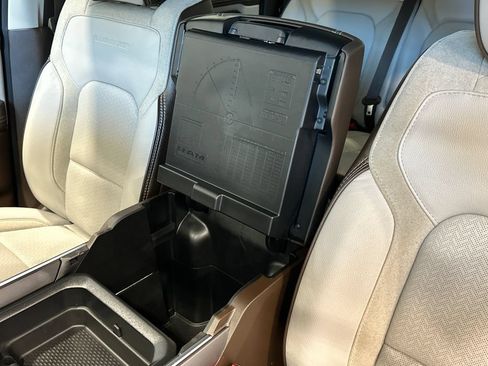Used 2025 RAM 1500 Laramie AWD/4WD image 25