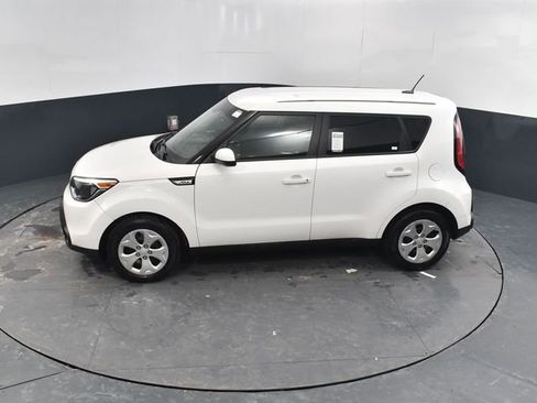 Used 2015 Kia Soul Base image 26