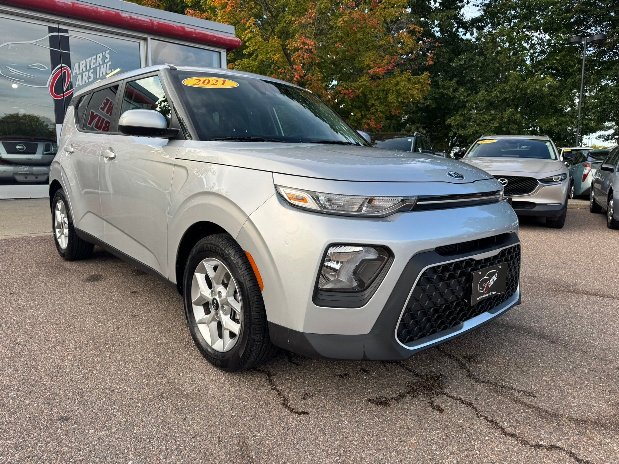 Used 2021 Kia Soul S FWD image 2