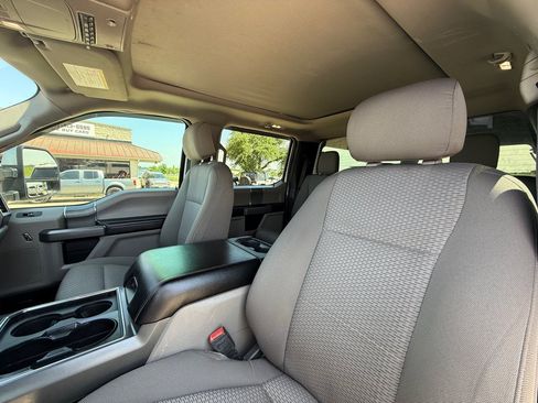 Used 2021 Ford F250 XLT w/ XLT Premium Package AWD/4WD image 19