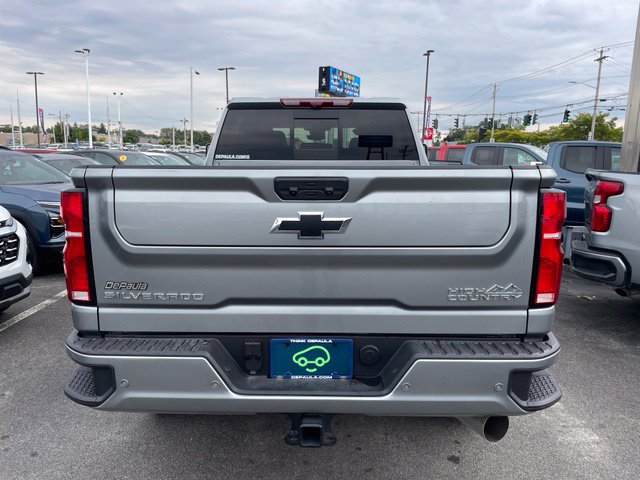 Used 2026 Chevrolet Silverado 2500 High Country w/ Technology Package AWD/4WD image 27