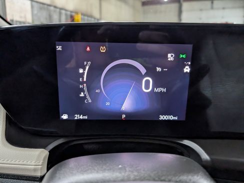 Used 2024 Buick Encore GX Avenir w/ Avenir Convenience Package image 24