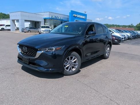Used 2025 MAZDA CX-5 AWD 2.5 S w/ Preferred Package image 3