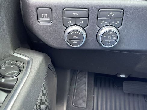 New 2026 GMC Sierra 1500 Elevation AWD/4WD image 18