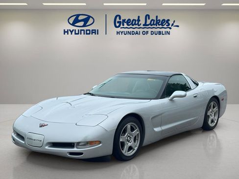 Used 1998 Chevrolet Corvette Coupe w/ Memory Pkg RWD image 1