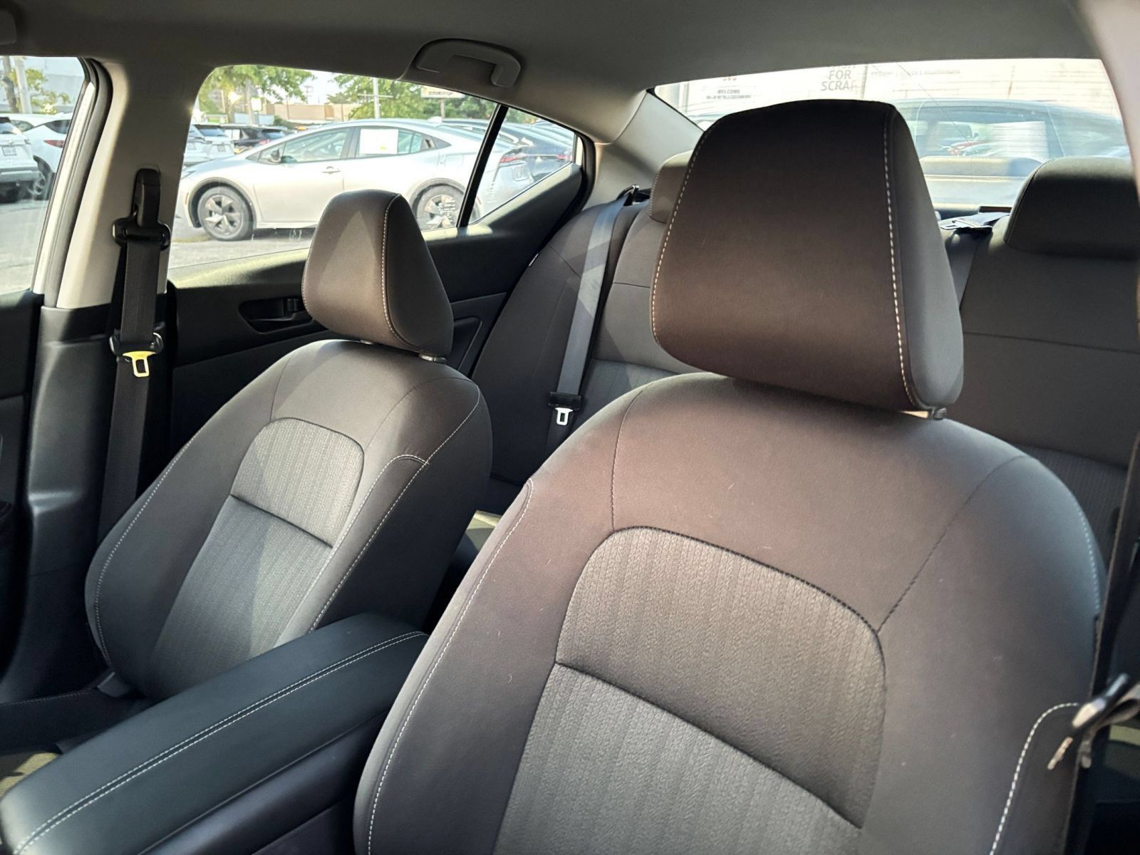 Used 2026 Nissan Altima 2.5 SV FWD image 32