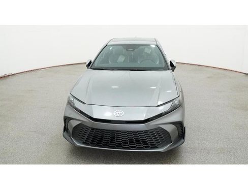 New 2026 Toyota Camry SE FWD image 15