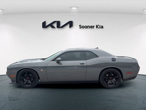 Used 2023 Dodge Challenger R/T Scat Pack RWD image 3
