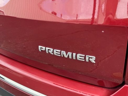 Used 2020 Chevrolet Traverse Premier w/ LPO, Floor Liner Package image 7