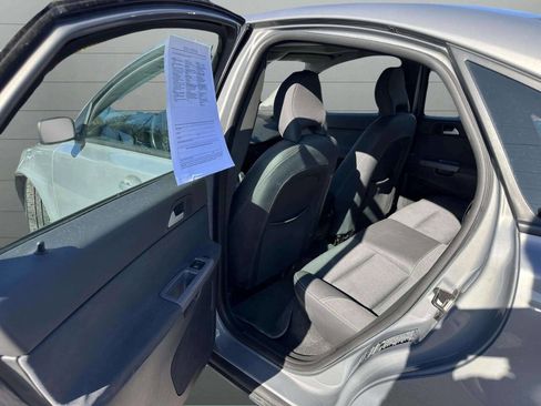 Used 2005 Volvo S40 2.4i image 13