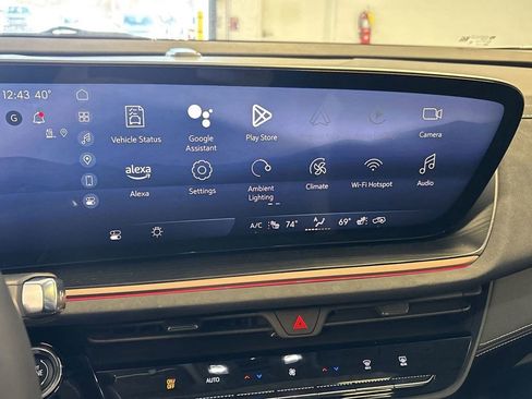 New 2025 Buick Envision Sport Touring image 17