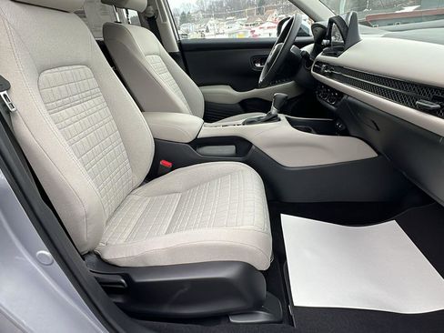 New 2026 Honda HR-V LX image 13