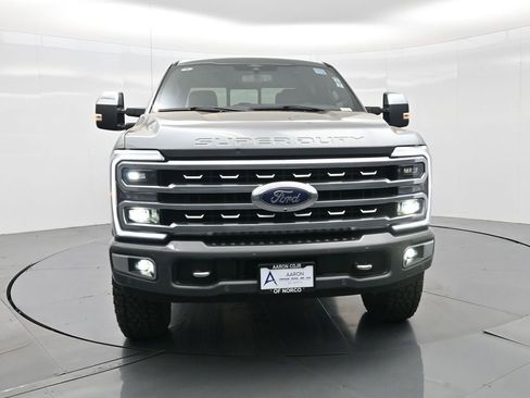 Used 2024 Ford F250 Platinum w/ Tremor Off-Road Package image 3