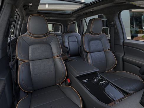 New 2026 Lincoln Aviator Black Label AWD/4WD image 10