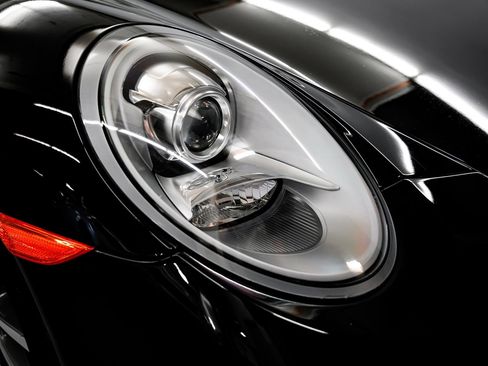 Used 2014 Porsche 911 Carrera S RWD image 36
