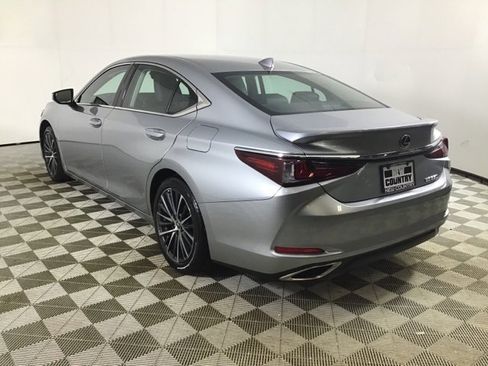 Used 2023 Lexus ES 350 w/ Premium Package image 4