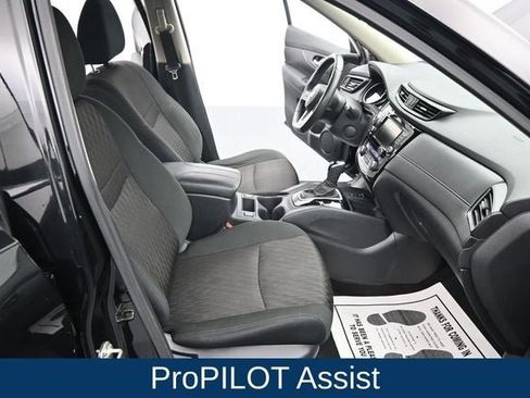 Used 2020 Nissan Rogue SV w/ Premium Package AWD/4WD image 22