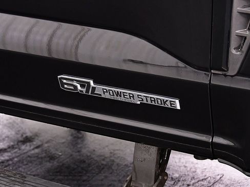 Used 2025 Ford F350 Platinum image 11