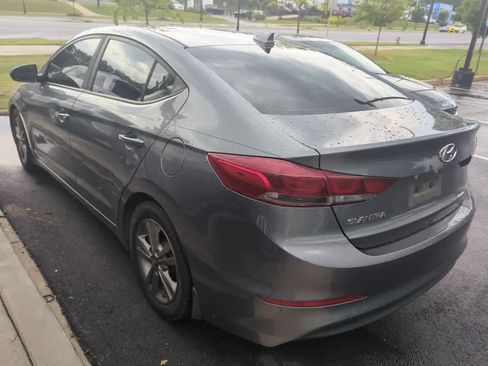 Used 2018 Hyundai Elantra Value Edition w/ Cargo Package FWD image 3