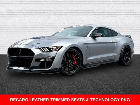 Used 2020 Ford Mustang Shelby GT500 w/ Technology Package RWD image 1