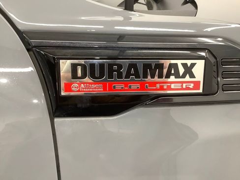 Used 2024 GMC Sierra 3500 AT4 w/ AT4 Premium Plus Package AWD/4WD image 23