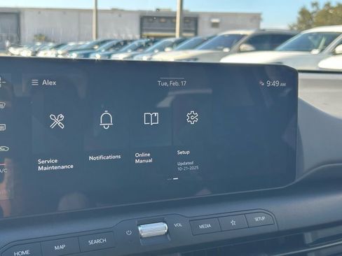 Used 2025 Kia K4 EX image 16