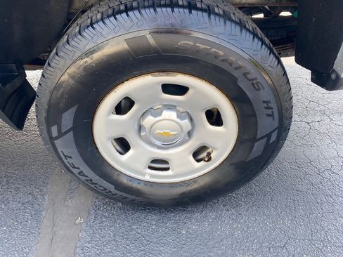 Used 2018 Chevrolet Colorado W/T image 22