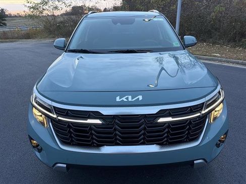 New 2026 Kia Seltos EX image 2