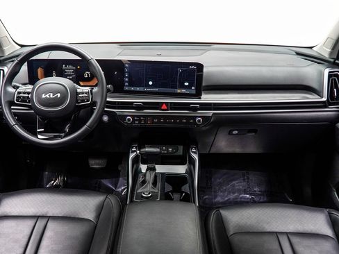 Used 2025 Kia Sorento S w/ Panoramic Sunroof Package FWD image 5
