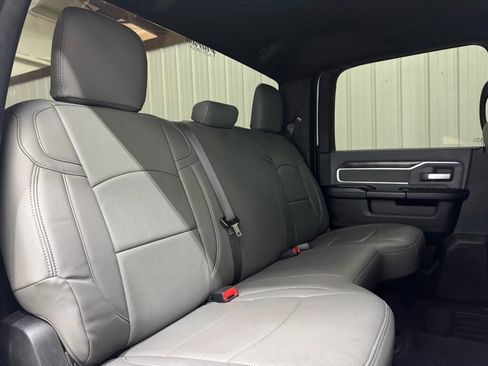 Used 2021 RAM 2500 Big Horn image 17