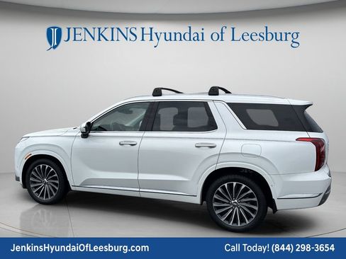 Used 2023 Hyundai Palisade Calligraphy w/ Winter Package AWD/4WD image 8