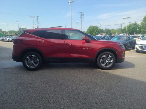 Used 2025 Chevrolet Blazer LT AWD/4WD image 7