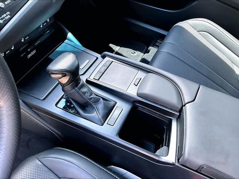 Used 2019 Lexus ES 350 F Sport w/ Accessory Package 2 FWD image 17