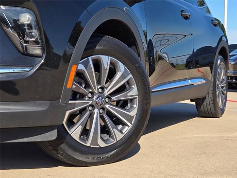 Used 2025 Buick Envision Preferred AWD/4WD image 8