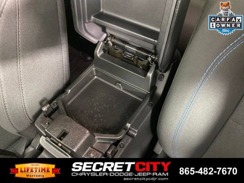 Used 2023 Jeep Wrangler Unlimited Rubicon 4xe w/ Steel Bumper Group AWD/4WD image 25
