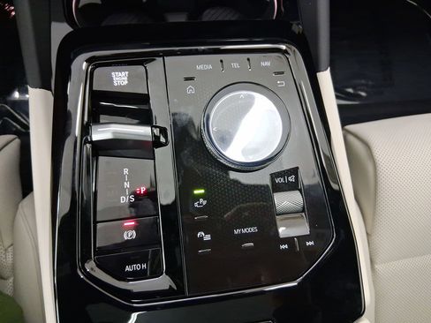 New 2026 BMW 530i w/ M Sport Package image 25