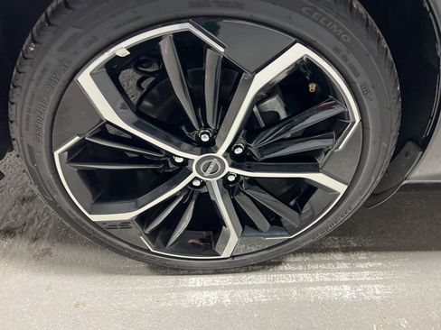 Used 2025 Nissan Altima 2.5 SR image 38