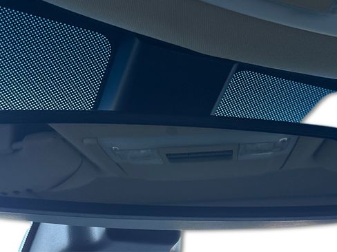 Used 2016 Lincoln MKS w/ Equipment Group 101A image 20