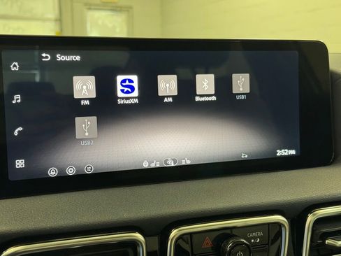 New 2026 Nissan Sentra SL w/ Floor Mat Package FWD image 39