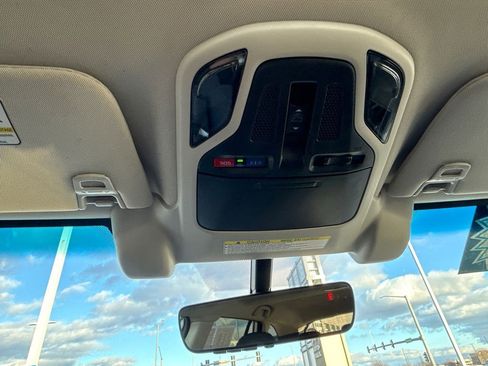 Used 2022 Subaru Outback Limited image 34