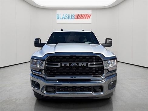 Used 2024 RAM 2500 Big Horn image 8