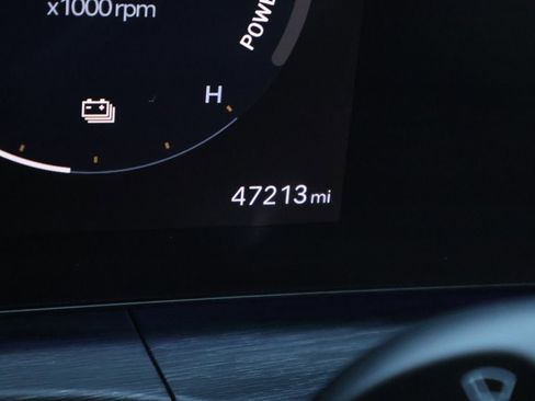 Used 2025 Hyundai Santa Fe Limited image 33