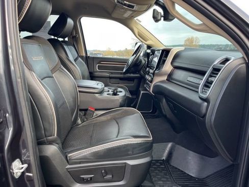Used 2022 RAM 3500 Laramie image 11